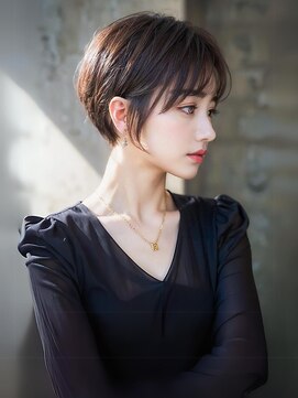 グリッター 仙台中央店(GRITTERs) 20代30代40代50代大人可愛いひし形丸み絶壁解消ショート黒髪