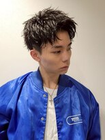 ハニー 町田(HONEY) スパイキーショートブルーブラックツーブロックスペインカール1