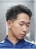 佐賀メンズベリーショート刈り上げフェードツーブロック50代