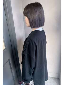 シム(sym) ハイライトブルーグレー