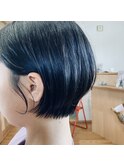 耳掛けショートボブ