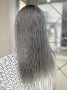 サニー 西中島店(sunny.) シルバーベージュ/チャコールグレー/ホワイトグレー