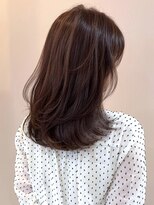 レジナヴィータ 栄(Reginavita)&nbsp;アッシュブラウン レイヤーカット 髪質改善 透明感カラー 美髪