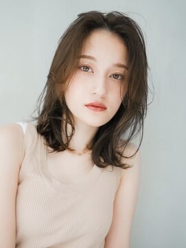 ギークス(GEEKS) 【GEEKS渋谷】ハッシュカット/ミディアムレイヤー/冬カラー/小顔