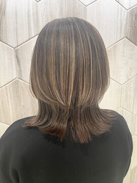 ビューティドレッセヤマノ 池袋パルコ(Beauty Dresse YAMANO) 白髪ぼかし/ハイライト/ミディアムレイヤー/ウルフ