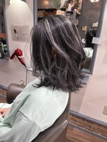 カット ハウス ボブ CUT HOUSE BOB&nbsp;白髪ぼかしグレージュハイライト♪
