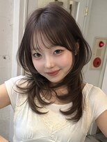 ライン(LINE)&nbsp;韓国風/レイヤー/前髪カット/オリーブ/透明感/ハッシュカット