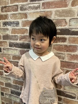 アトリエリリア ヘア(Atelier LILJA) 女の子ショート