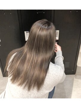 オリ(‘Oli) ミルクティーベージュ/ハイライト