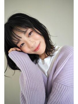 ヘア アンド メイク アートレス(Hair and Make Art less) ナチュラルロブ