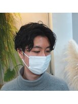 アクセヘアー 町田(acce hair)&nbsp;センター分けのメンズパーマ