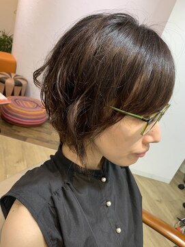 カミーノ ヘアデザイン(Camino Hair Design) ナチュラルショート～癖を活かして～