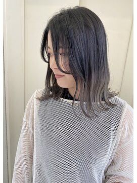 ヘアーデザイン シュシュ(hair design Chou Chou by Yone) ブルーブラック&毛先グレージュグラデーションカラー♪