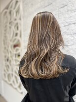 ラヴリア カミツ(LOVERIA KAMITSU) フルハイライト