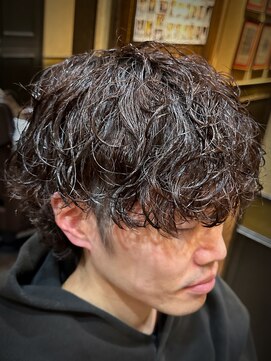 ヒロギンザバーバーショップ 大宮店(HIRO GINZA BARBER SHOP) SPYAIR オレンジ ハイキュー 大宮 YOSUKE