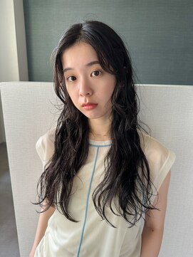 アム(amu) ロングパーマ/パーマロング/ゆるめパーマ/デジタルパーマ