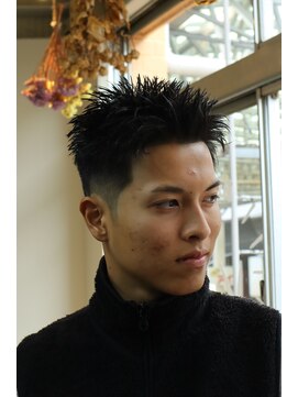 オーディナリーバーバープレース(Ordinary Barber Place) 高円寺/スパイキーショート