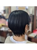 丸みが可愛いショートボブ♪