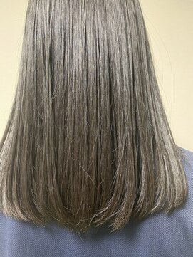 ルッソリベラ 池袋(Lusso libera) ナチュラルストレート×ニュアンスカラー◎30代40代50代