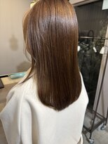 スアバイキキ(SuA by kiki.)&nbsp;似合わせカット/透け感バング/ぱつっとボブ/韓国ウェーブ[千葉]