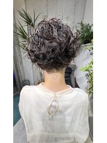 デュード(Dude)&nbsp;外国人風パーマショートスタイル