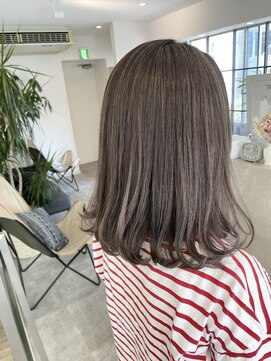 デイジー エマノン 吉祥寺(daisy EMANON) 大人ミディアムボブ〔白髪ぼかし/脱白髪染め/ハイライト〕