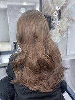 アルドーレフィエロ シンサイバシ(Ardore fiero shinsaibashi)&nbsp;ミディアムレイヤー/ココアブラウン【小山田繭】20代30代40代