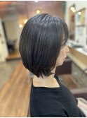 レイヤーミディアムボブ