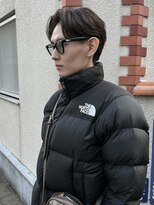 オムファミーユラグ(homme, famille raugh)&nbsp;ニュアンスカールなセンターパート