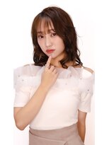 シンプリィ (Hair Make SIMPLY)&nbsp;女子力高めの緩いカールスタイル