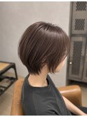 ショートボブ