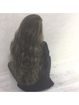 ラウレア(Laule'a) グラデーション ハイライト  外国人風 イルミナカラー