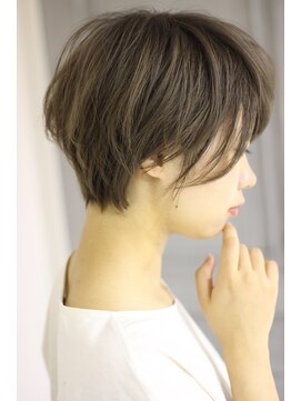 アオゾラヘアーカミノウラ(AOZORA HAIR kaminoura) 大人小顔ショート