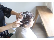 アルブル ヘアデザイン(arbre hair design)の雰囲気（ハーブマジックや珪素に炭酸などインナービューティーも豊富！）