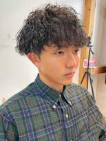 ルックグッドストア(LOOK GOOD STORE)&nbsp;スパイラルパーマ 波巻きパーマ ツイストスパイラルパーマ 元町