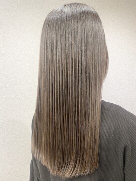 ラフィット 下大利店(lafit) ミルクティーベージュ/ lafit style @avlon0805