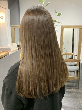 アルコイリスバイドールヘアー(ARCOIRIS by Dollhair) エギョモリ刈り上げボブこなれヘアーバニラベージュカシスレッド