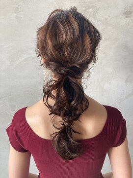 マイス(Mais) 個性派編みおろし