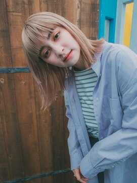 エーバイフー 江坂店(A BY WHO) A BY WHO江坂/ぱっつとボブ/ブロンドヘア/ブリーチ