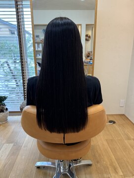 ミルカ(MIRKA) ツヤサラストレートhair