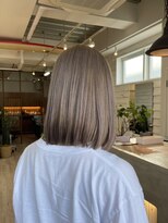 フレリス(FreRis)&nbsp;切りっぱなしボブ×ミルクティーベージュ