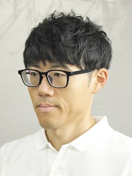 ミッドシー(mid-c) ビジネスショート［メンズカット/ツーブロック/眉カット］