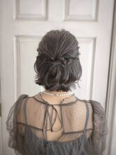 アロマ ヘアー ルーム 新宿3号店(AROMA hair room)&nbsp;編み込みハーフアップ/ショートアレンジ/華やかスタイル