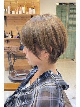 チリンバイロストシティー(Chillin by LOSTCITY) マッシュショートボブ