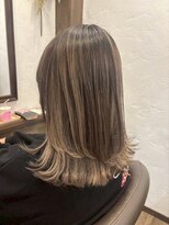 アミリー ひたち野うしく店(Amily) ハイライトバレイヤージュダブルカラーケアブリーチ20代30代