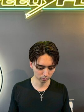 グリーディーフォックス 三軒茶屋(GreedyFOX) 波巻き/マッシュパーマ/ウルフ/ハイライト<理容室>三軒茶屋