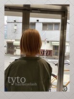 タイト(tyto) 大人明るめくびれボブ