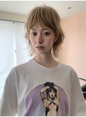 ダークパープルナチュラルショート夏のヘアアレンジ原宿