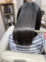 リブ(LIV)&nbsp;【黒髪ボブ】髪質改善縮毛矯正で叶える地毛風ツヤボブ