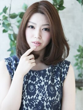 モニカ 横須賀中央店(Monica) ゆる重フォルムがおしゃれ。ロマンティックレングス。